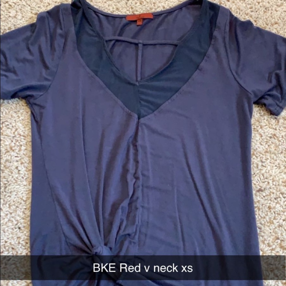 BKE red v neck